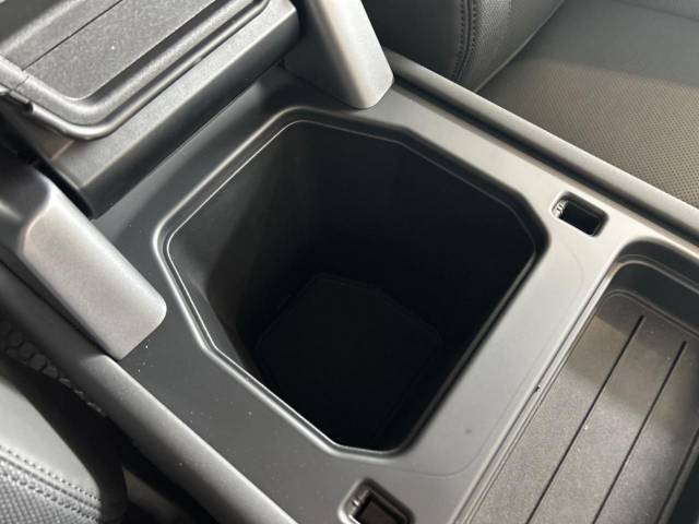 ランドローバー ディフェンダー ９０Ｘ－ダイナミックＳＥ Ｄ３００ エアサスペンション装着車 460Km 839.9万円(愛知県)[687]の中古車詳細