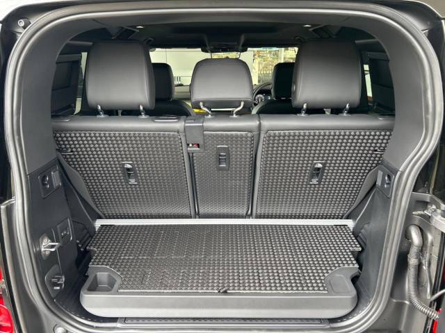 ランドローバー ディフェンダー ９０Ｘ－ダイナミックＳＥ Ｄ３００ エアサスペンション装着車 460Km 839.9万円(愛知県)[687]の中古車詳細