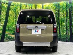 フリード クロスターの中古車画像