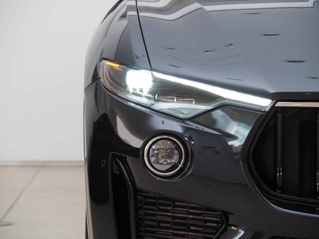 マセラティ レヴァンテ モデナＳ 2.1万Km 1,098.9万円(東京都)[873]の中古車詳細