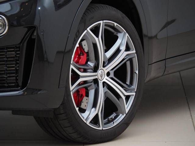 マセラティ レヴァンテ モデナＳ 2.1万Km 1,098.9万円(東京都)[873]の中古車詳細