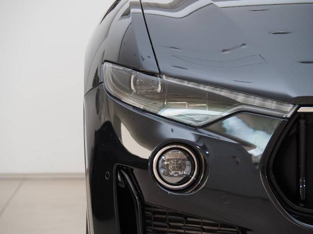 マセラティ レヴァンテ モデナＳ 2.1万Km 1,098.9万円(東京都)[873]の中古車詳細