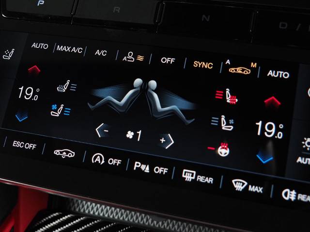 マセラティ グラントゥーリズモ トロフェオ 0.4万Km 2,239.9万円 2024年式[091]の中古車詳細(宮城県)