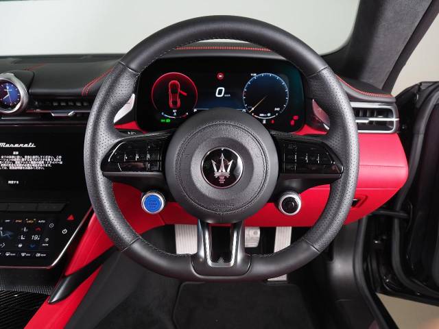マセラティ グラントゥーリズモ トロフェオ 0.4万Km 2,239.9万円 2024年式[091]の中古車詳細(宮城県)