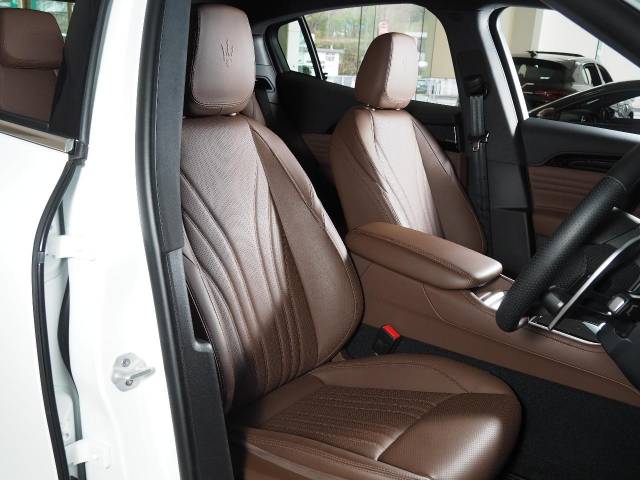 マセラティ グレカーレ ＧＴ 0.3万Km 819.9万円(宮城県)[813]の中古車詳細