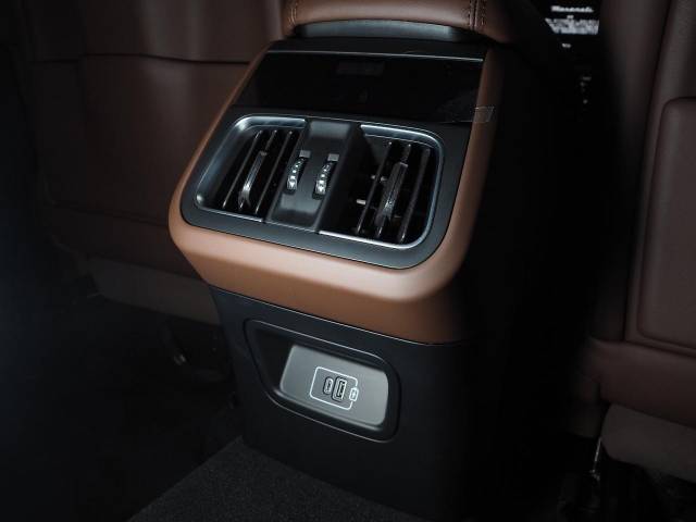 マセラティ グレカーレ ＧＴ 0.3万Km 819.9万円(宮城県)[813]の中古車詳細