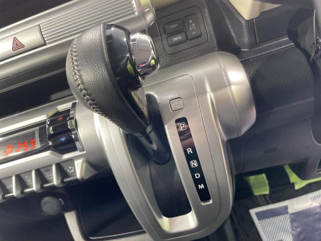 スズキ クロスビー ハイブリッドＭＺ 1.1万Km 200.9万円(沖縄県)[397]の中古車詳細