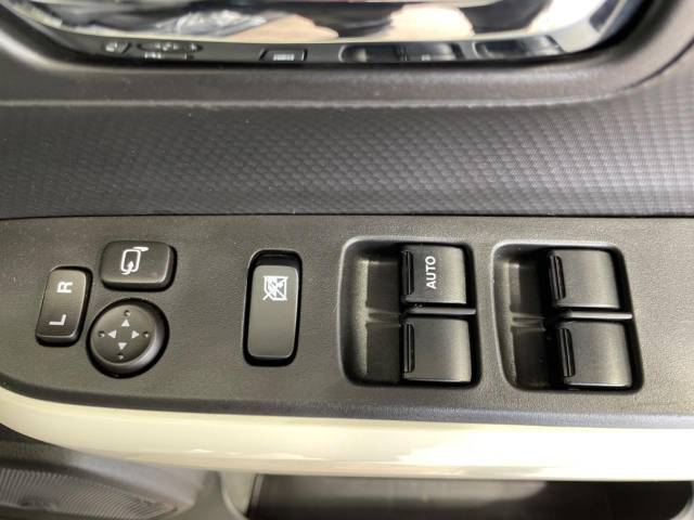 スズキ クロスビー ハイブリッドＭＺ 1.1万Km 200.9万円(沖縄県)[397]の中古車詳細