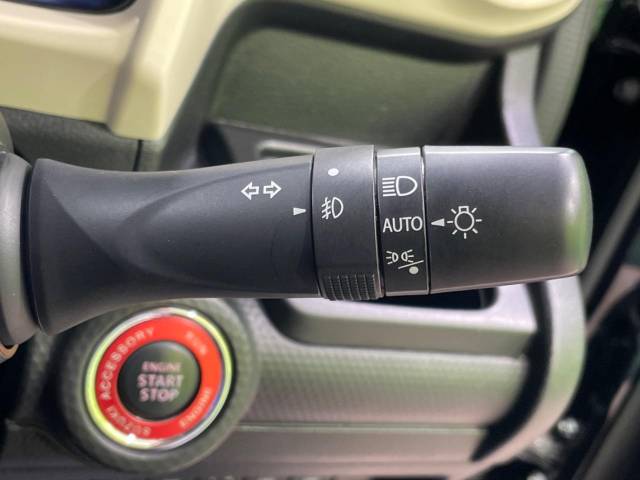 スズキ クロスビー ハイブリッドＭＺ 1.1万Km 200.9万円(沖縄県)[397]の中古車詳細