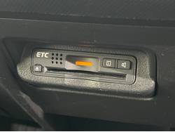 フリード Ｇ プレミアムエディションの中古車画像