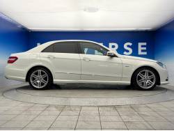 Ｅクラス Ｅ２５０ ブルーエフィシェンシー アバンギャルドの中古車画像