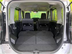 デリカＤ：２ ハイブリッドＭＺ 全方位カメラ付ナビパッケージの中古車画像