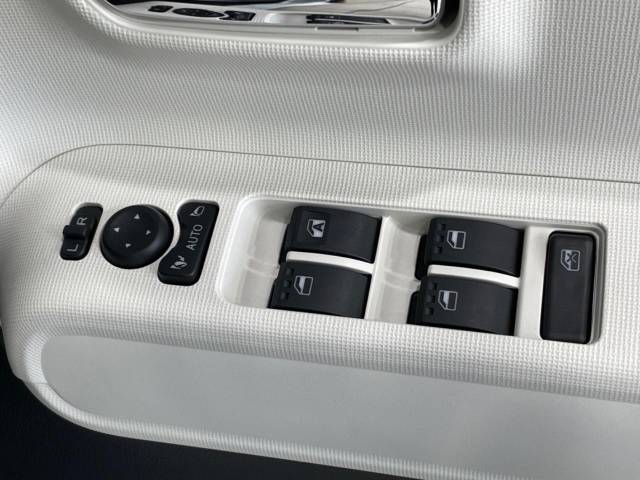 ダイハツ ムーヴキャンバス ストライプスＧ 7Km 154.9万円(石川県)[381]の中古車詳細