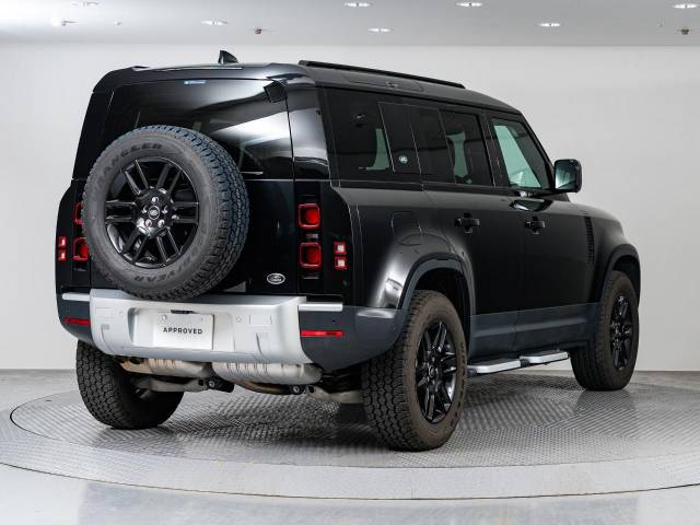 ランドローバー ディフェンダー １１０Ｓ Ｄ３００ コイルサスペンション装着車 2.1万Km 784.9万円(神奈川県)[270]の中古車詳細