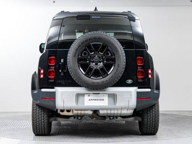 ランドローバー ディフェンダー １１０Ｓ Ｄ３００ コイルサスペンション装着車 2.1万Km 784.9万円(神奈川県)[270]の中古車詳細