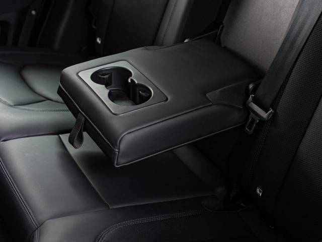 ランドローバー ディフェンダー １１０Ｓ Ｄ３００ コイルサスペンション装着車 2.1万Km 784.9万円(神奈川県)[270]の中古車詳細