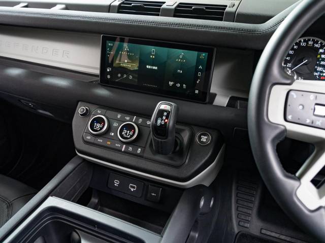 ランドローバー ディフェンダー １１０Ｓ Ｄ３００ コイルサスペンション装着車 2.1万Km 784.9万円(神奈川県)[270]の中古車詳細