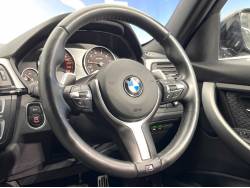 ３シリーズ ３２０ｉツーリング Ｍスポーツの中古車画像