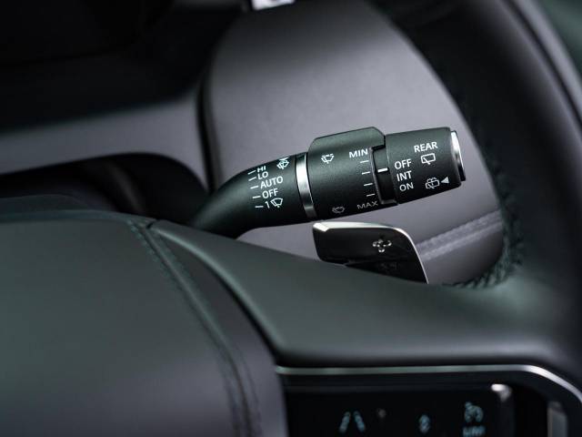 ランドローバー ディスカバリースポーツ ダイナミック ＨＳＥ Ｐ３００ｅ 850Km 769.9万円(愛知県)[218]の中古車詳細