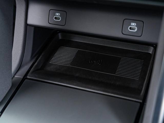 ランドローバー ディスカバリースポーツ ダイナミック ＨＳＥ Ｐ３００ｅ 850Km 769.9万円(愛知県)[218]の中古車詳細