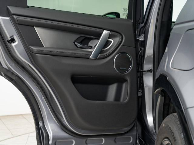 ランドローバー ディスカバリースポーツ ダイナミック ＨＳＥ Ｐ３００ｅ 850Km 769.9万円(愛知県)[218]の中古車詳細