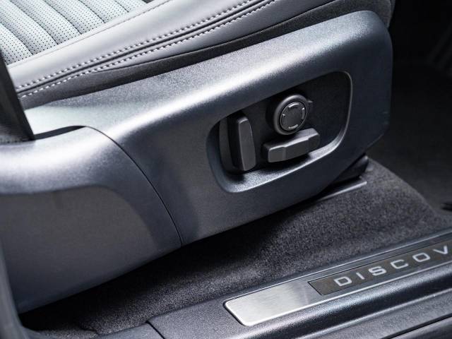 ランドローバー ディスカバリースポーツ ダイナミック ＨＳＥ Ｐ３００ｅ 850Km 769.9万円(愛知県)[218]の中古車詳細