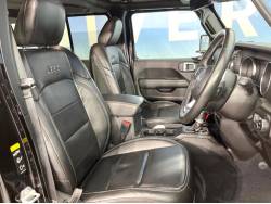 ジープ・ラングラーアンリミテッド サハラの中古車画像