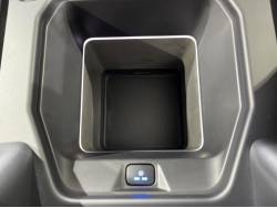 ディフェンダー １１０Ｘ Ｄ３００ エアサスペンション装着車の中古車画像