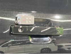 ディフェンダー １１０Ｘ Ｄ３００ エアサスペンション装着車の中古車画像