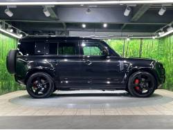 ディフェンダー １１０Ｘ Ｄ３００ エアサスペンション装着車の中古車画像