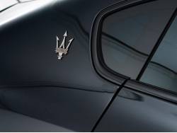 クアトロポルテ ＧＴの中古車画像