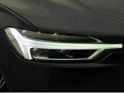 ＸＣ６０ Ｄ４ ＡＷＤ インスクリプションの中古車画像