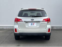 レガシィアウトバック ２．５ｉ Ｌパッケージの中古車画像