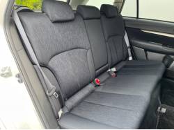 レガシィアウトバック ２．５ｉ Ｌパッケージの中古車画像