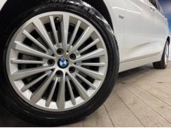 ２シリーズ ２２０ｉグランツアラー ラグジュアリーの中古車画像