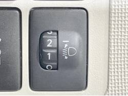 ポルテ Ｆ アラモードの中古車画像