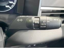 アウトランダーＰＨＥＶ Ｇの中古車画像