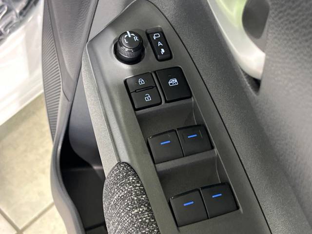 トヨタ シエンタ Ｚ 2万Km 285.9万円(高知県)[626]の中古車詳細