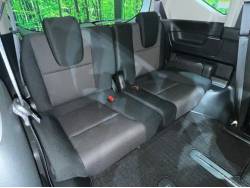 フリード Ｇブラックスタイルの中古車画像