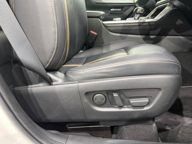 マツダ ＣＸ－６０ ＸＤ－ハイブリッド エクスクルーシブスポーツ 3.3万Km 342.9万円(岩手県)[295]の中古車詳細