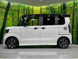 Ｎ－ＢＯＸカスタム Ｌ コーディネートスタイルの中古車画像