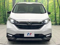 フリード＋ハイブリッド ハイブリッド・クロスター ブラックスタイルの中古車画像