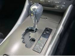 ＩＳ ＩＳ２５０ バージョンＳの中古車画像