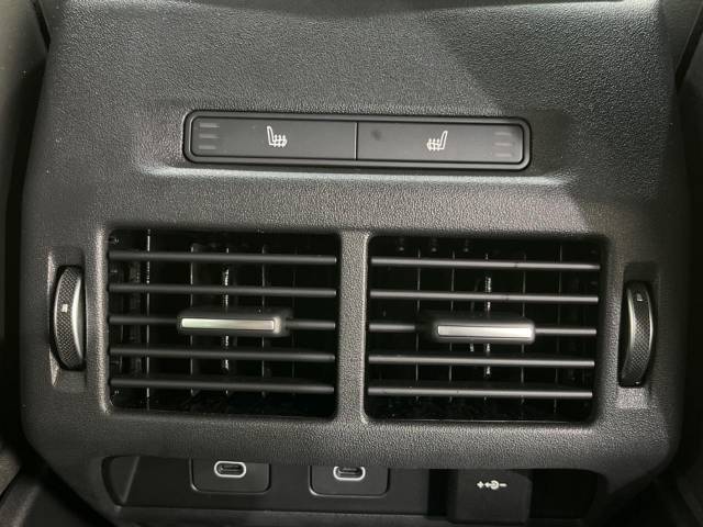 ランドローバー ディスカバリースポーツ ダイナミック ＨＳＥ Ｐ３００ｅ 0.2万Km 785.9万円(千葉県)[489]の中古車詳細