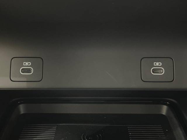 ランドローバー ディスカバリースポーツ ダイナミック ＨＳＥ Ｐ３００ｅ 0.2万Km 785.9万円(千葉県)[489]の中古車詳細