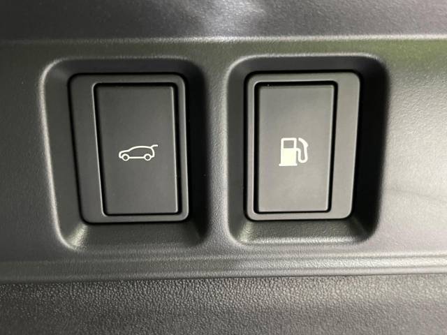 ランドローバー ディスカバリースポーツ ダイナミック ＨＳＥ Ｐ３００ｅ 0.2万Km 785.9万円(千葉県)[489]の中古車詳細