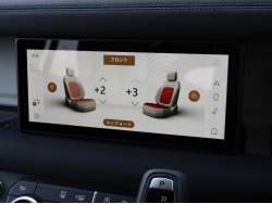 ディフェンダー １１０ＳＥ Ｐ３００ エアサスペンション装着車の中古車画像