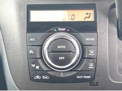 デリカＤ：２ Ｘの中古車画像