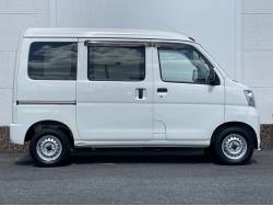 ハイゼットカーゴ デラックスの中古車画像