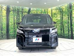 ヴォクシー ハイブリッドＸの中古車画像